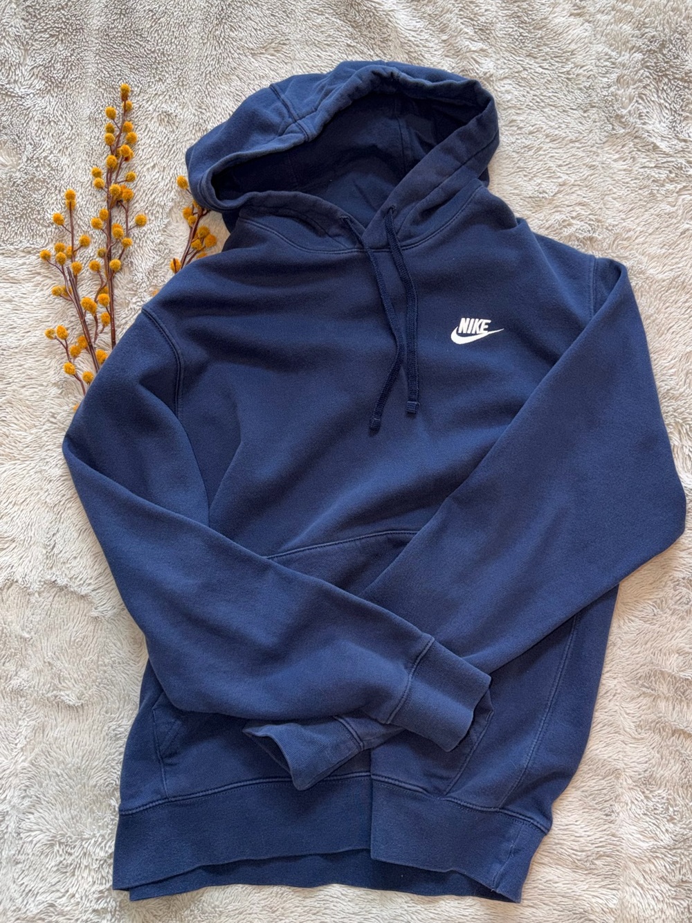 Nike Men's Dark Blue Pullover Hoodie with White Swoosh